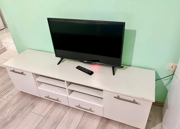 Chic Downtown Apartmán Tirana